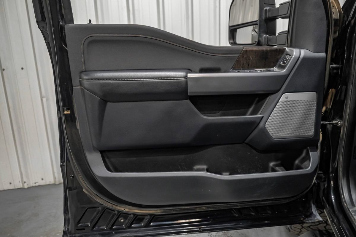 Used 2023 Ford F250 Lariat w/ Sport Appearance Package image 44