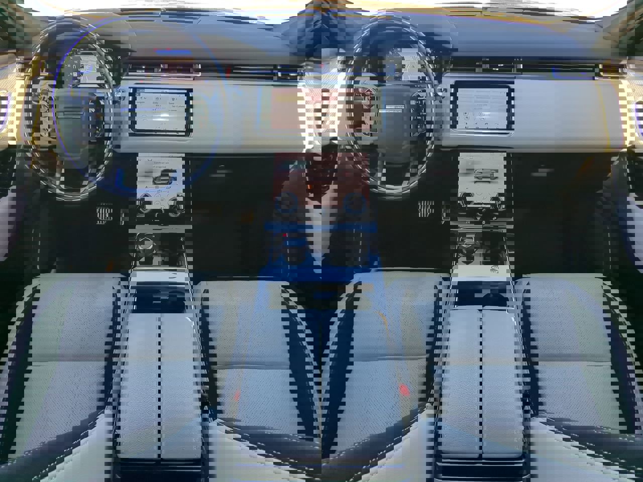 Used 2020 Land Rover Range Rover Velar R-Dynamic S image 13