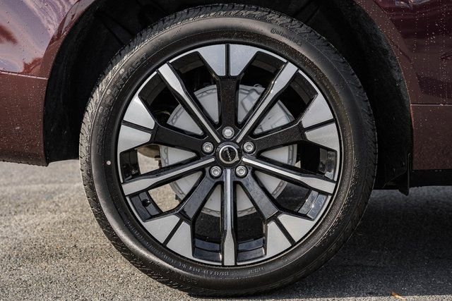 New 2026 Volvo XC60 B5 Ultra w/ Protection Package Premier image 18