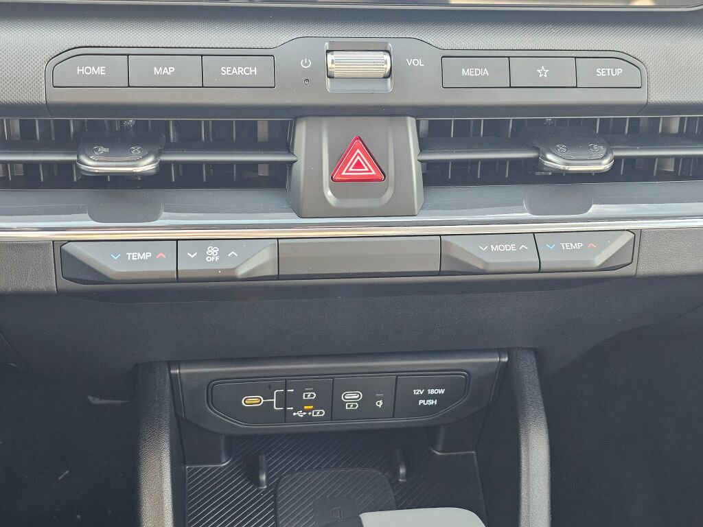 Certified 2025 Kia K4 EX image 16