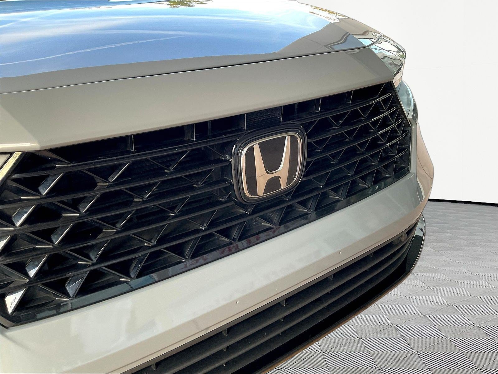 Used 2024 Honda Accord Touring image 31