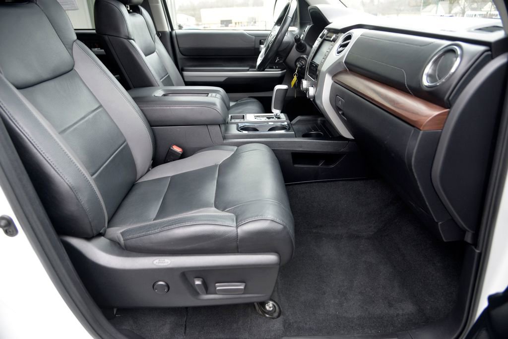 Used 2019 Toyota Tundra Limited image 30