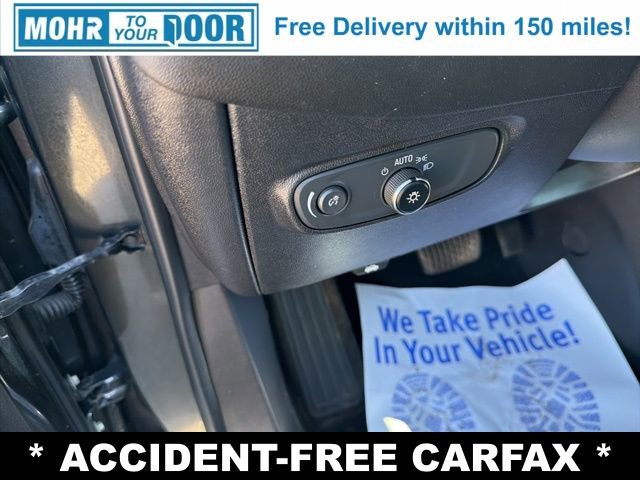 Used 2018 Chevrolet Equinox LS image 14