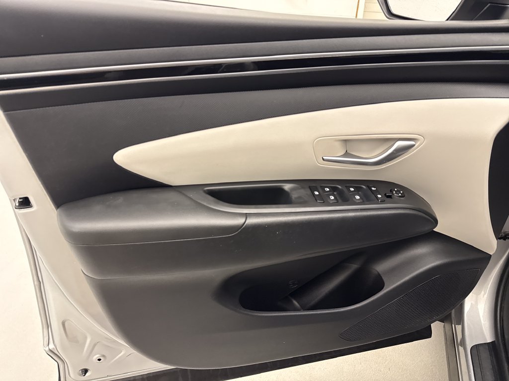 Used 2024 Hyundai Tucson SEL AWD/4WD image 11