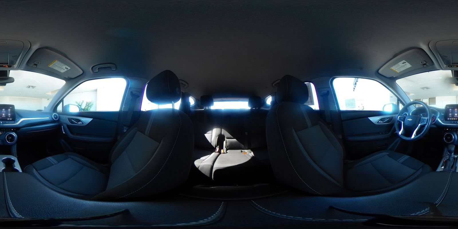 Used 2025 Chevrolet Blazer LT FWD image 43