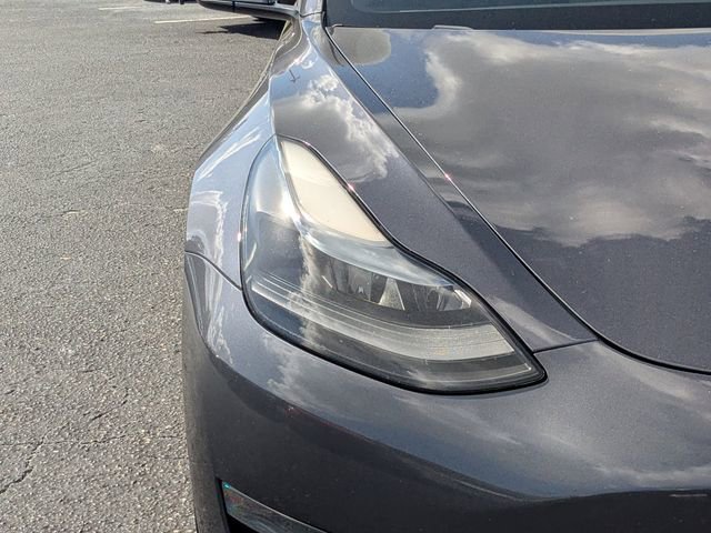 Used 2023 Tesla Model 3 Performance image 9