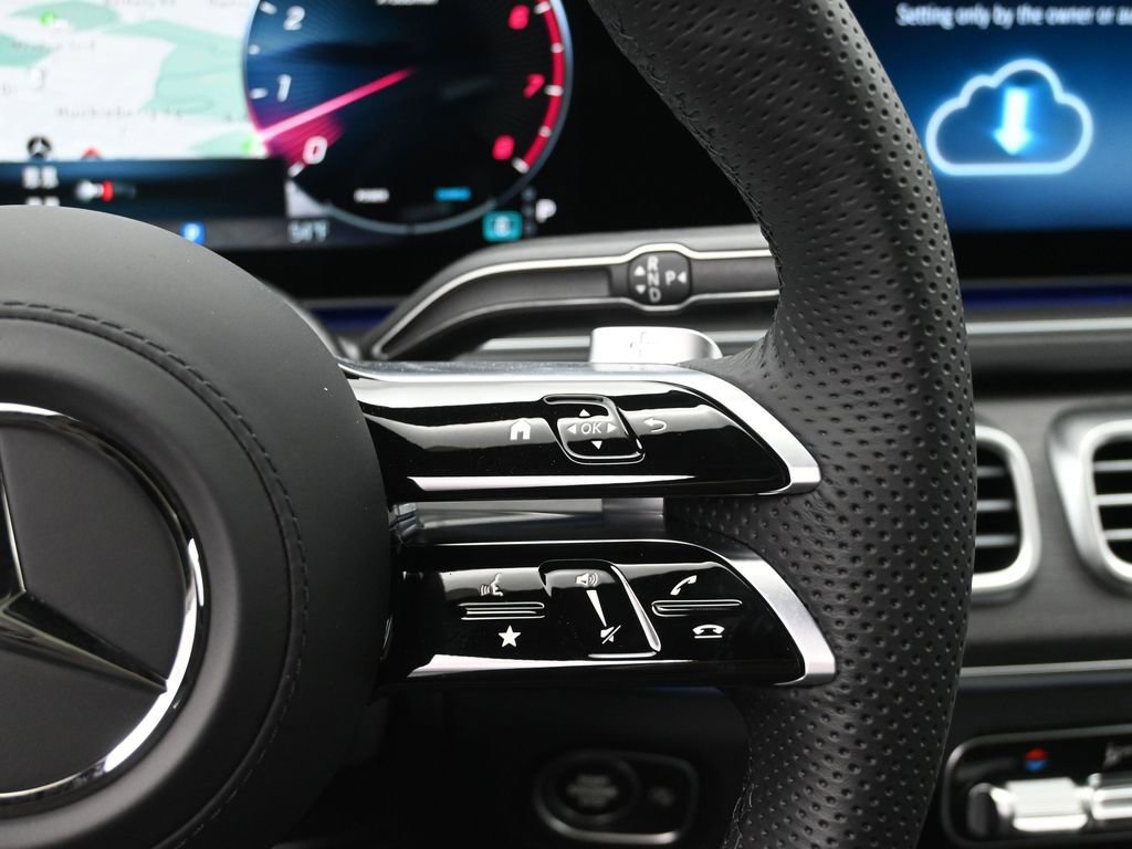 New 2026 Mercedes-Benz GLS 450 4MATIC image 10