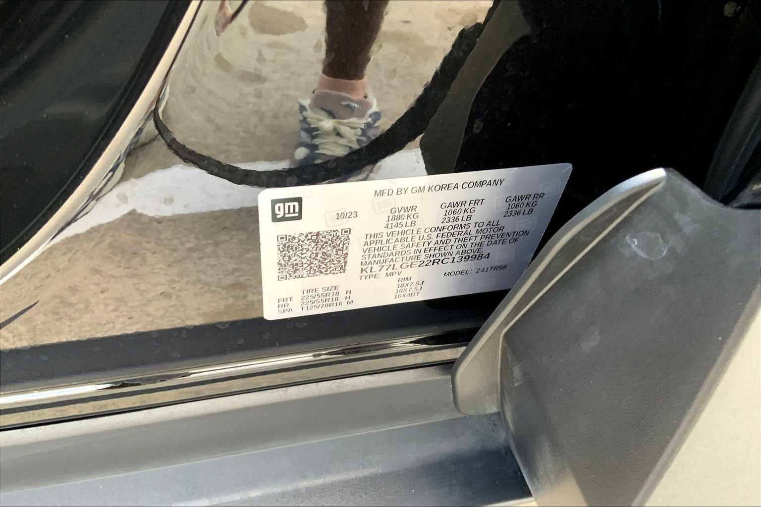 Certified 2024 Chevrolet Trax RS image 35