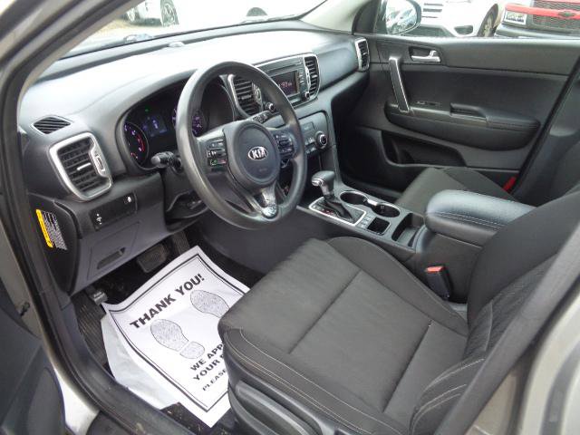 Used 2017 Kia Sportage LX image 23