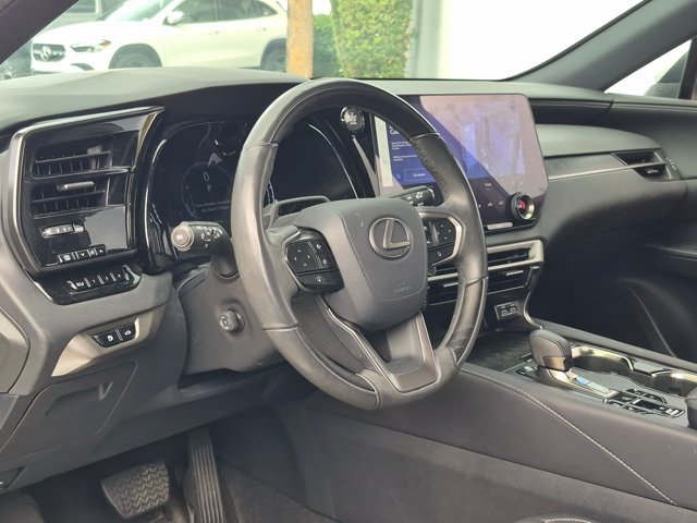 Used 2023 Lexus RX 350 Premium Plus w/ Accessory Package AWD/4WD image 10