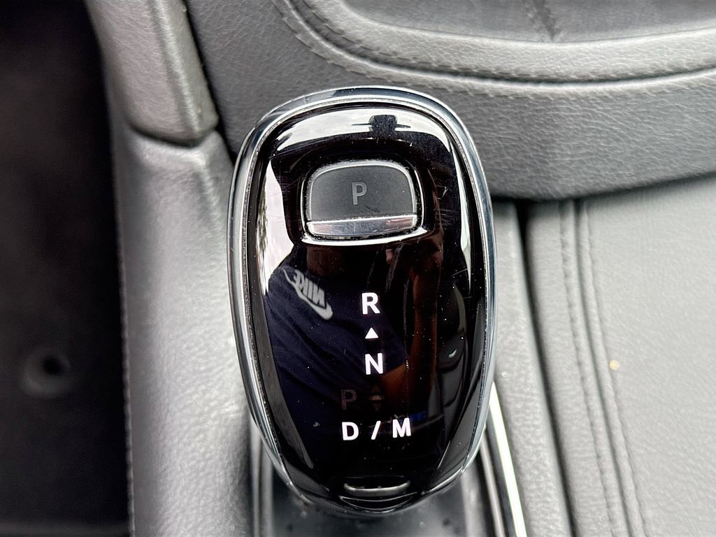 Used 2023 Cadillac XT5 Premium Luxury image 17