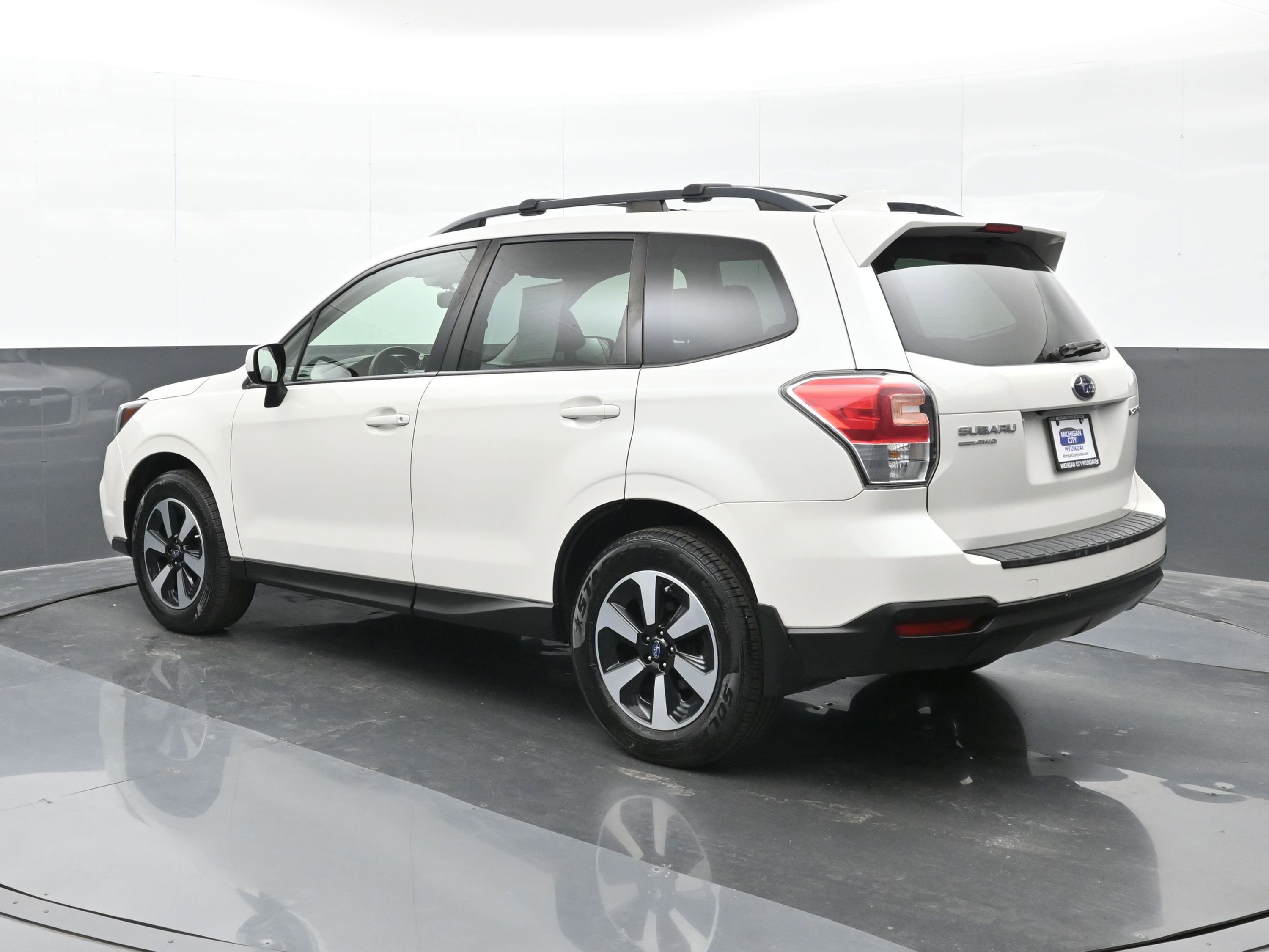 Used 2018 Subaru Forester 2.5i Premium image 6