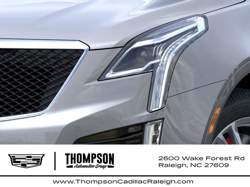 New 2026 Cadillac XT5 Sportv w/ LPO, Floor Liner Package AWD/4WD image 10