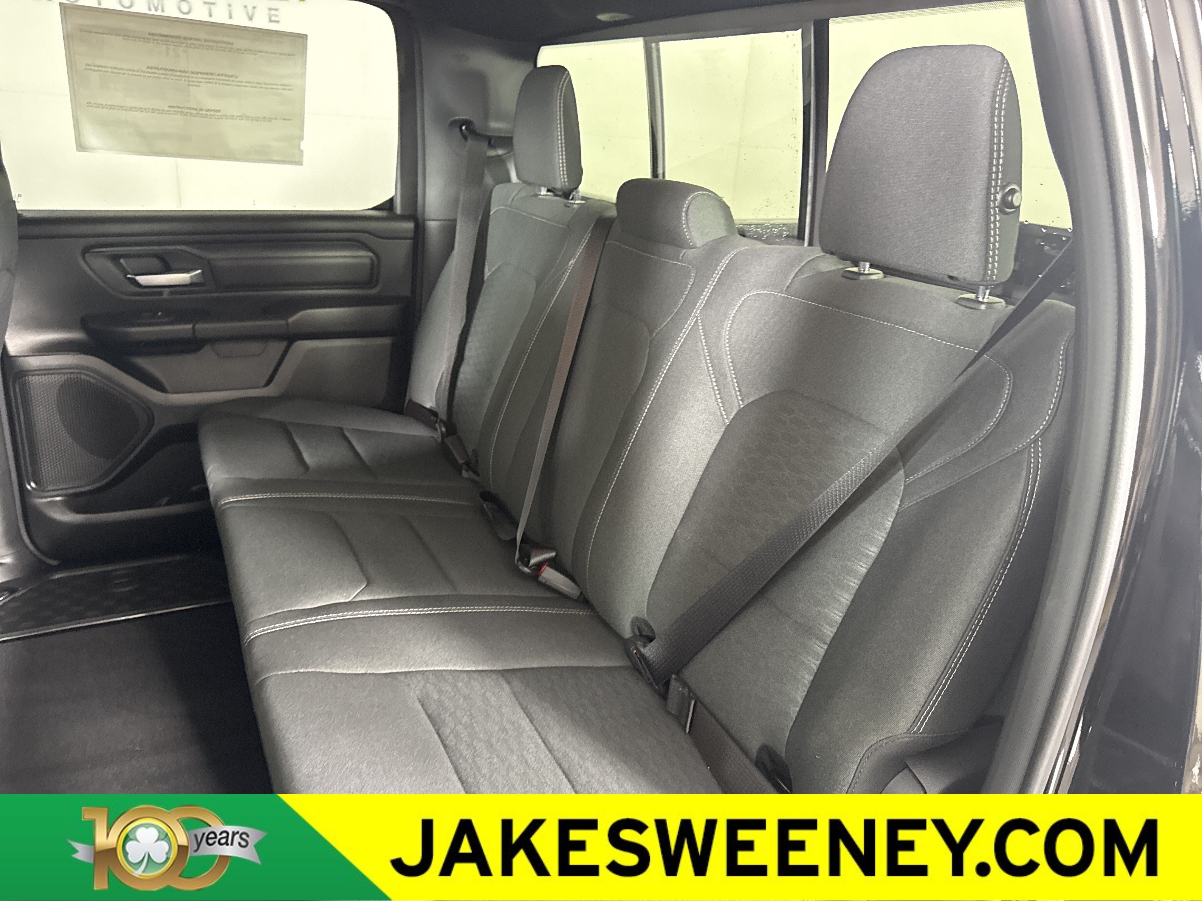 New 2026 RAM 1500 Express AWD/4WD image 13