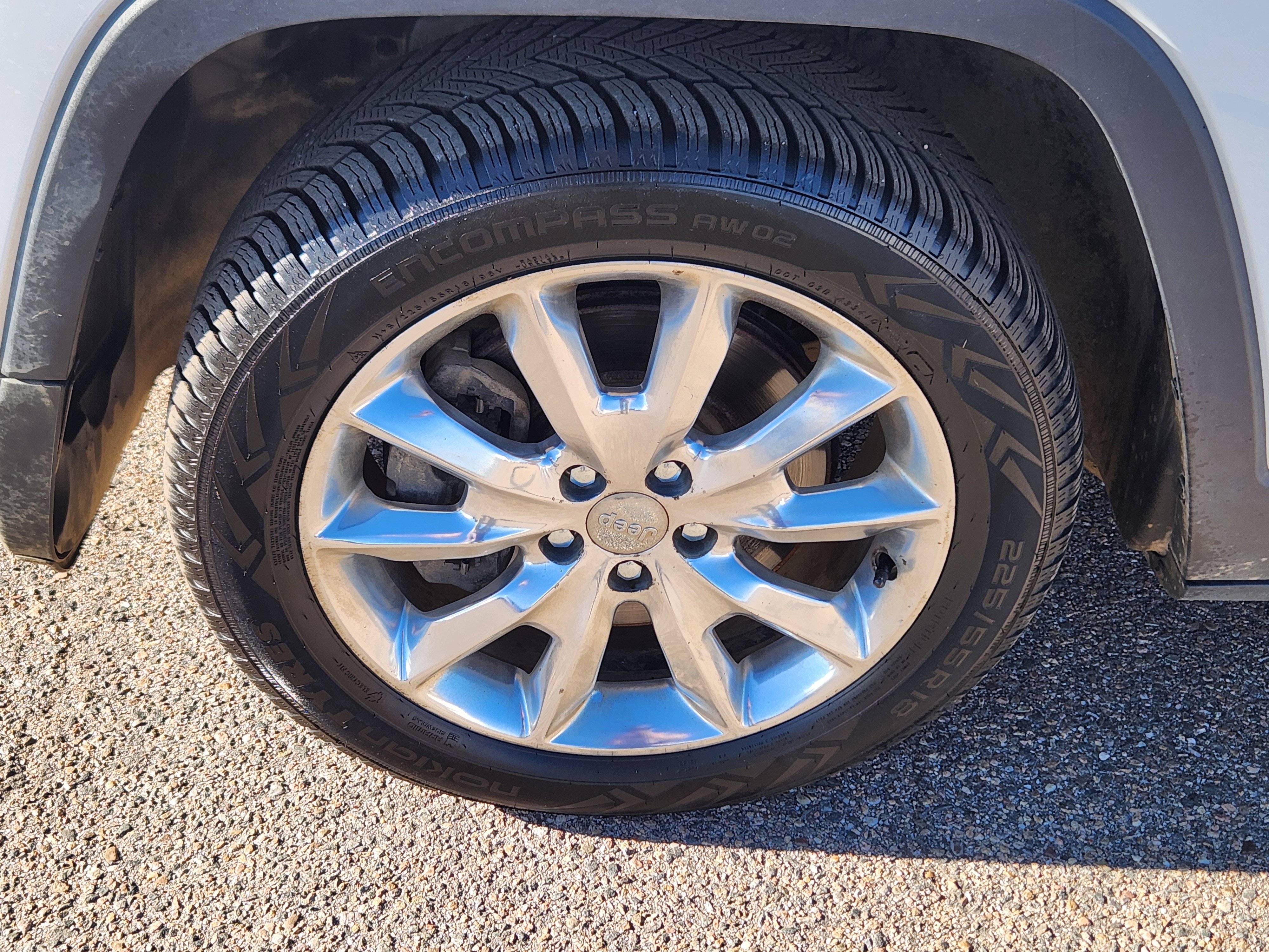 Used 2016 Jeep Cherokee Limited w/ Luxury Group image 7