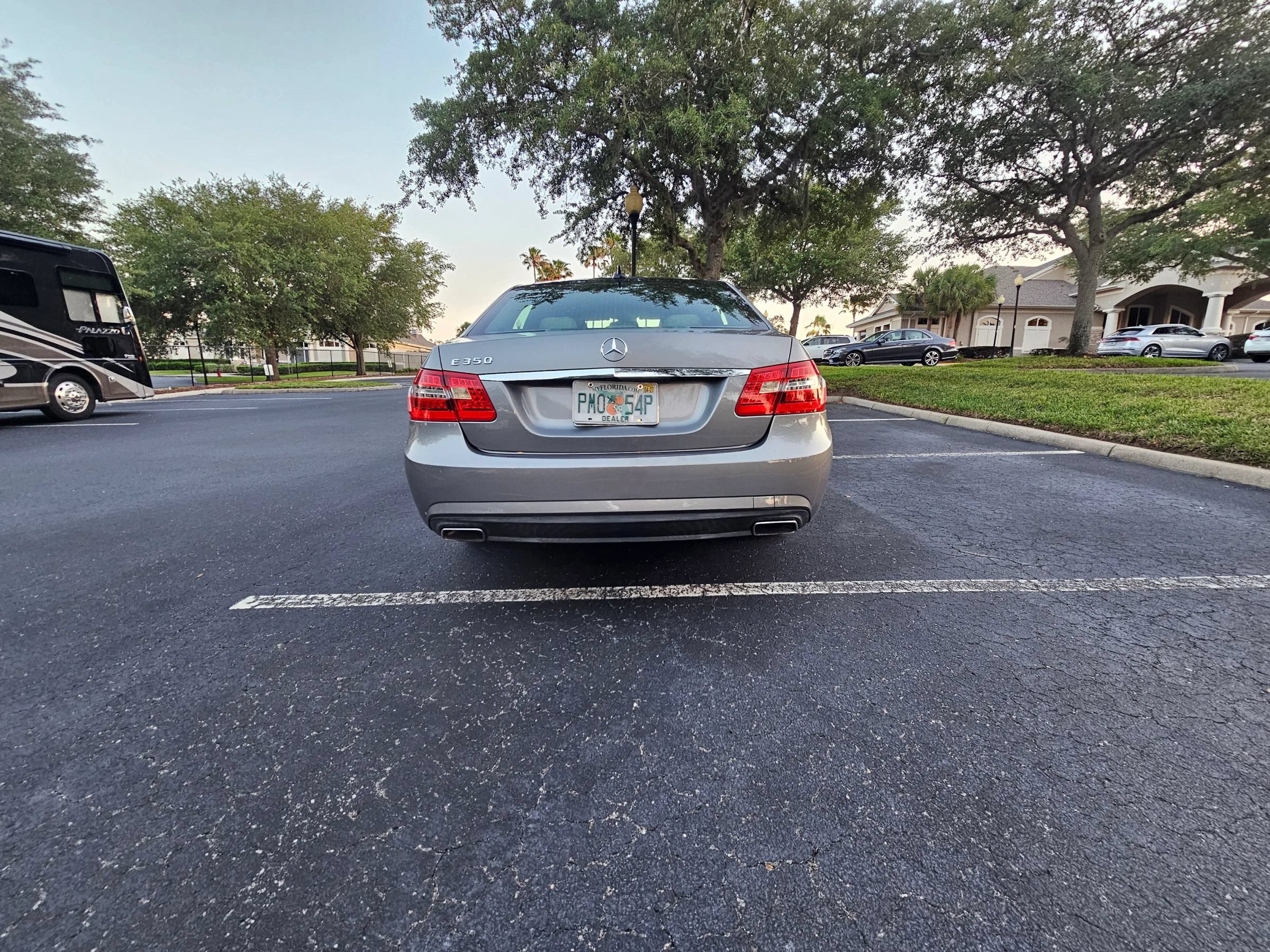 Used 2012 Mercedes-Benz E 350 Sedan image 5