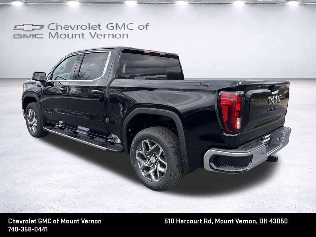 New 2026 GMC Sierra 1500 SLE w/ LPO, Black Badging Package AWD/4WD image 3