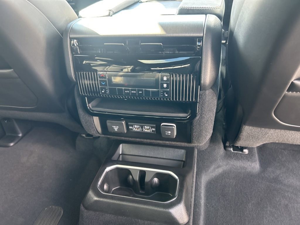 New 2025 Jeep Wagoneer Series II image 28
