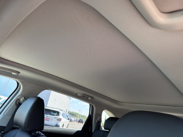 New 2026 Kia Sorento S w/ S Panoramic Sunroof Package FWD image 16