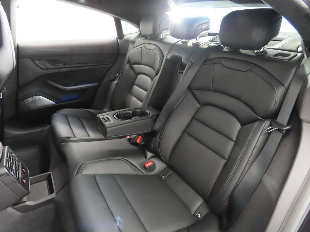 New 2026 Porsche Taycan Turbo AWD/4WD image 43