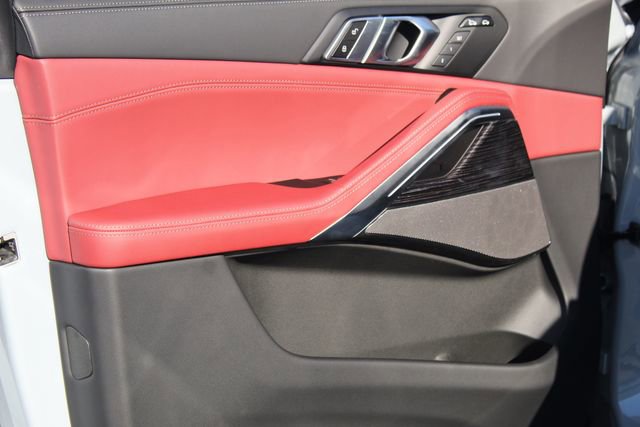 New 2026 BMW X6 xDrive40i w/ Premium Package image 19