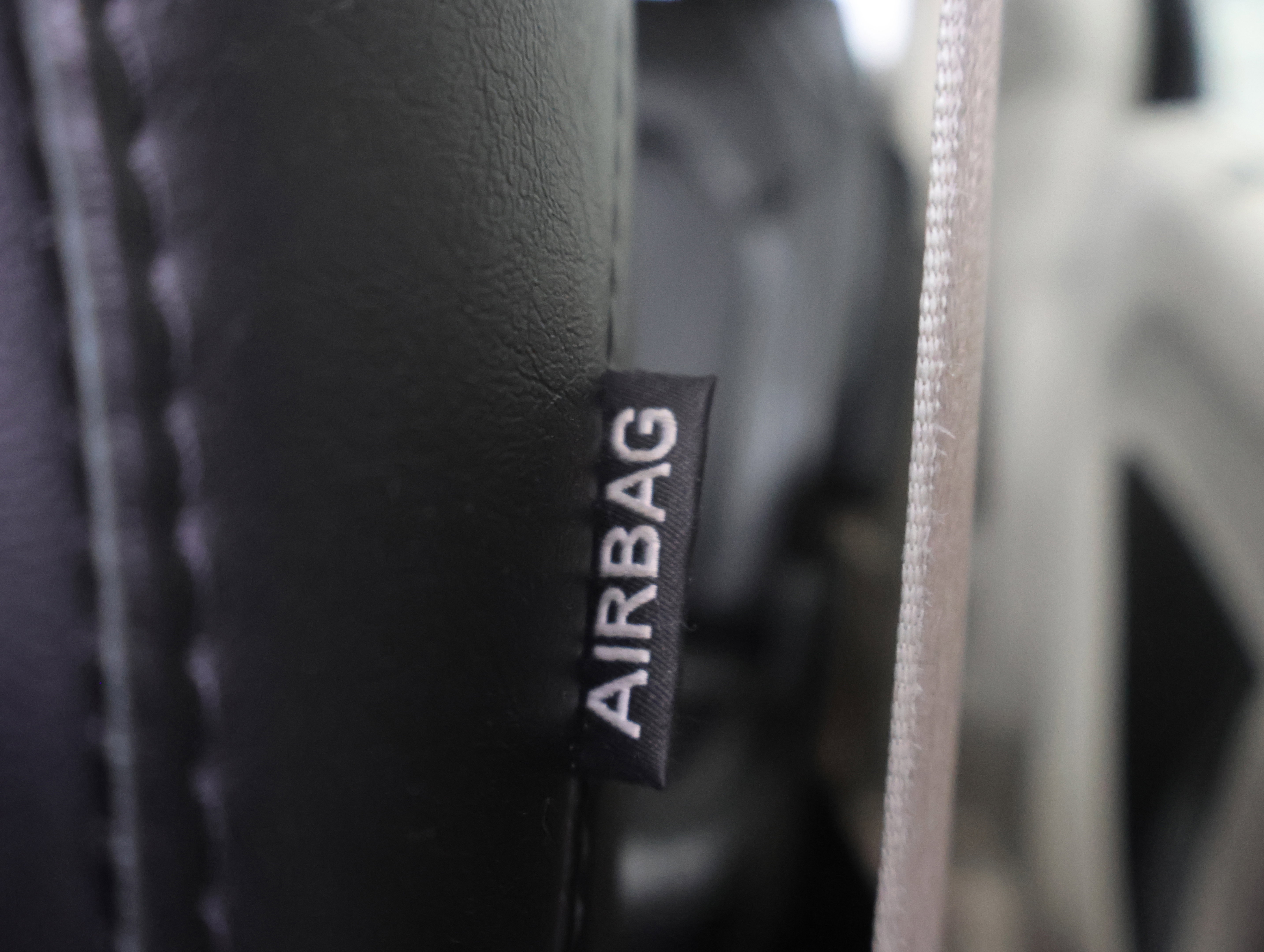 Used 2024 Chrysler Pacifica Touring-L FWD image 44