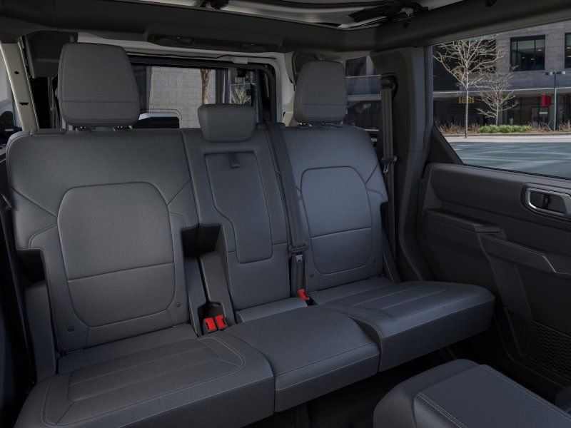 New 2025 Ford Bronco Badlands w/ Sasquatch Package image 11