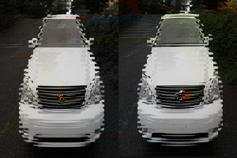 Used 2001 Lexus LS 430 image 10