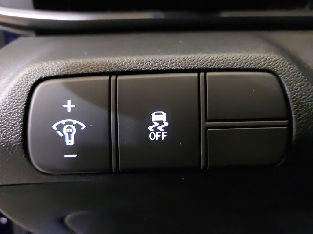 New 2026 Hyundai Elantra SEL Sport image 24