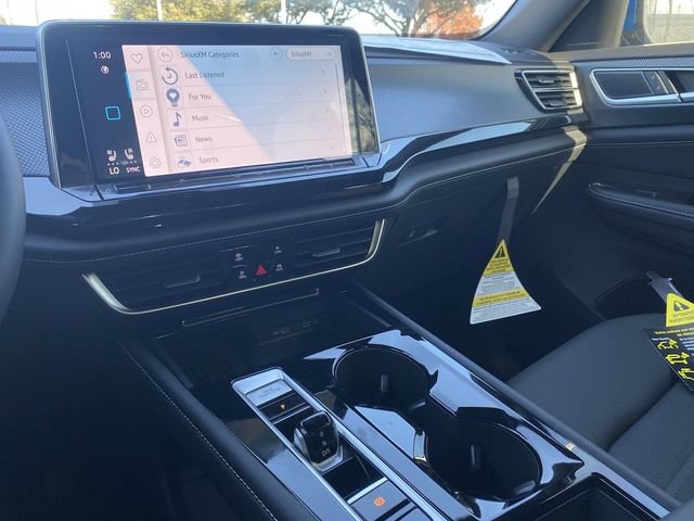 New 2025 Volkswagen Atlas Cross Sport SEL AWD/4WD image 13