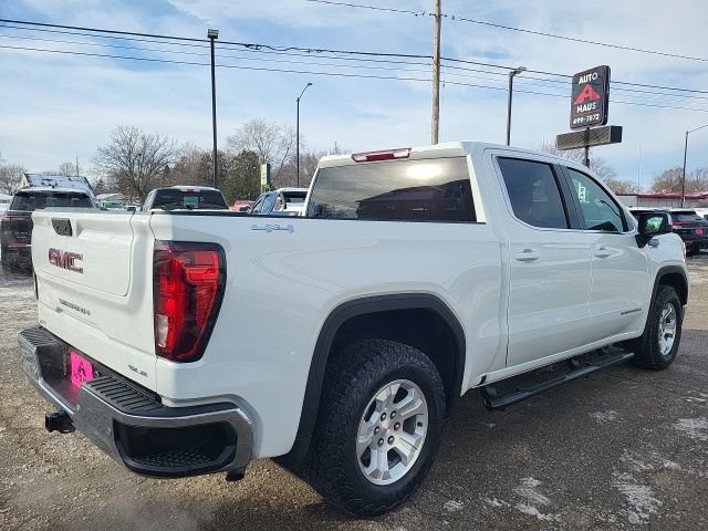 Used 2022 GMC Sierra 1500 SLE w/ Driver Alert Package I image 8