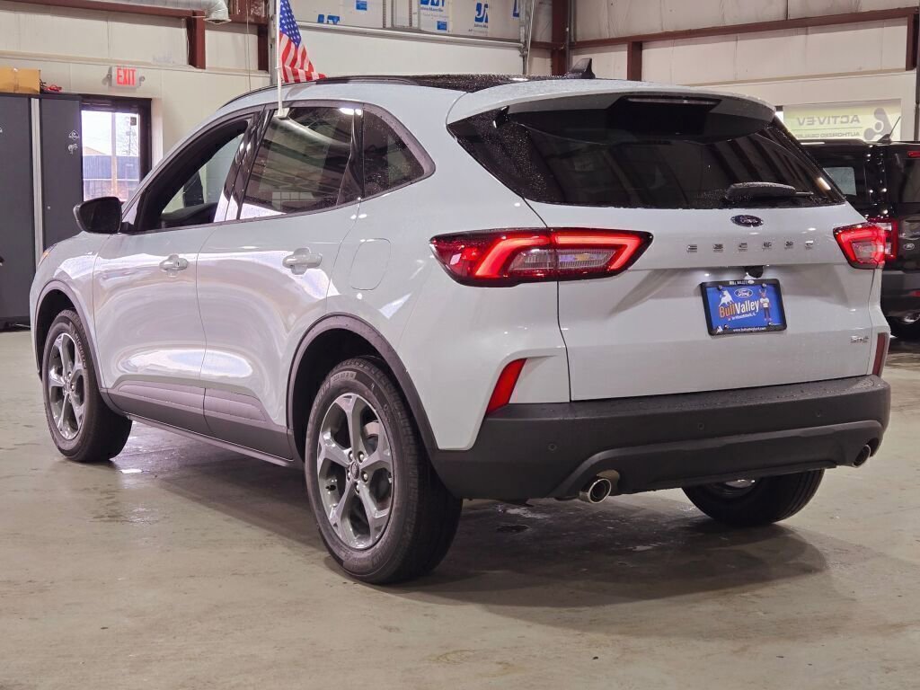 New 2025 Ford Escape ST-Line w/ Tech Pack #1 image 15