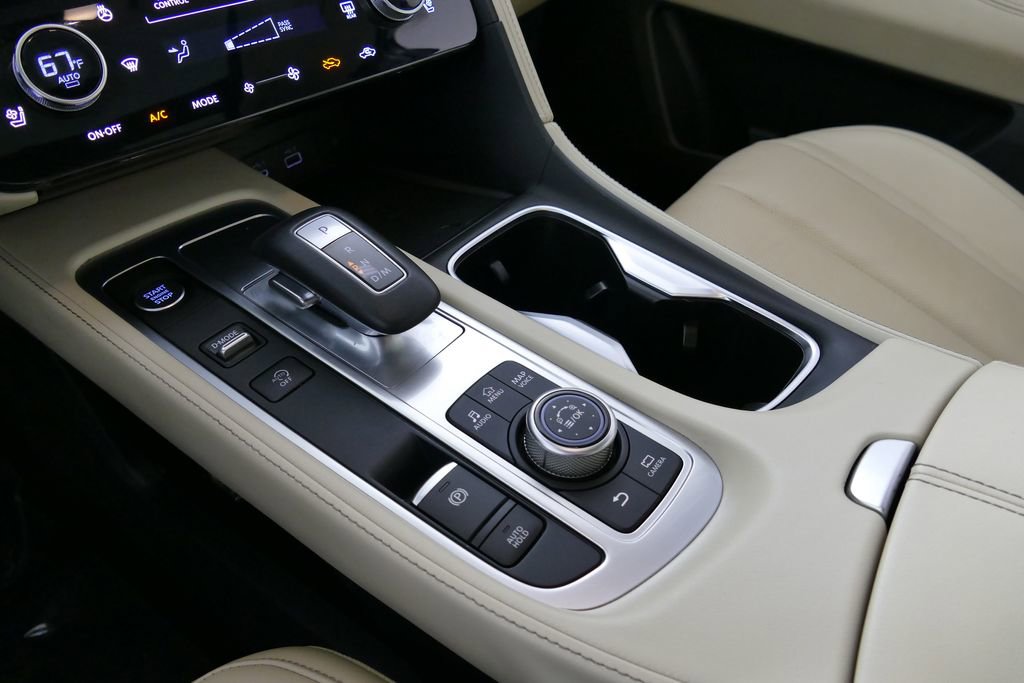Used 2024 INFINITI QX60 Luxe AWD/4WD image 12