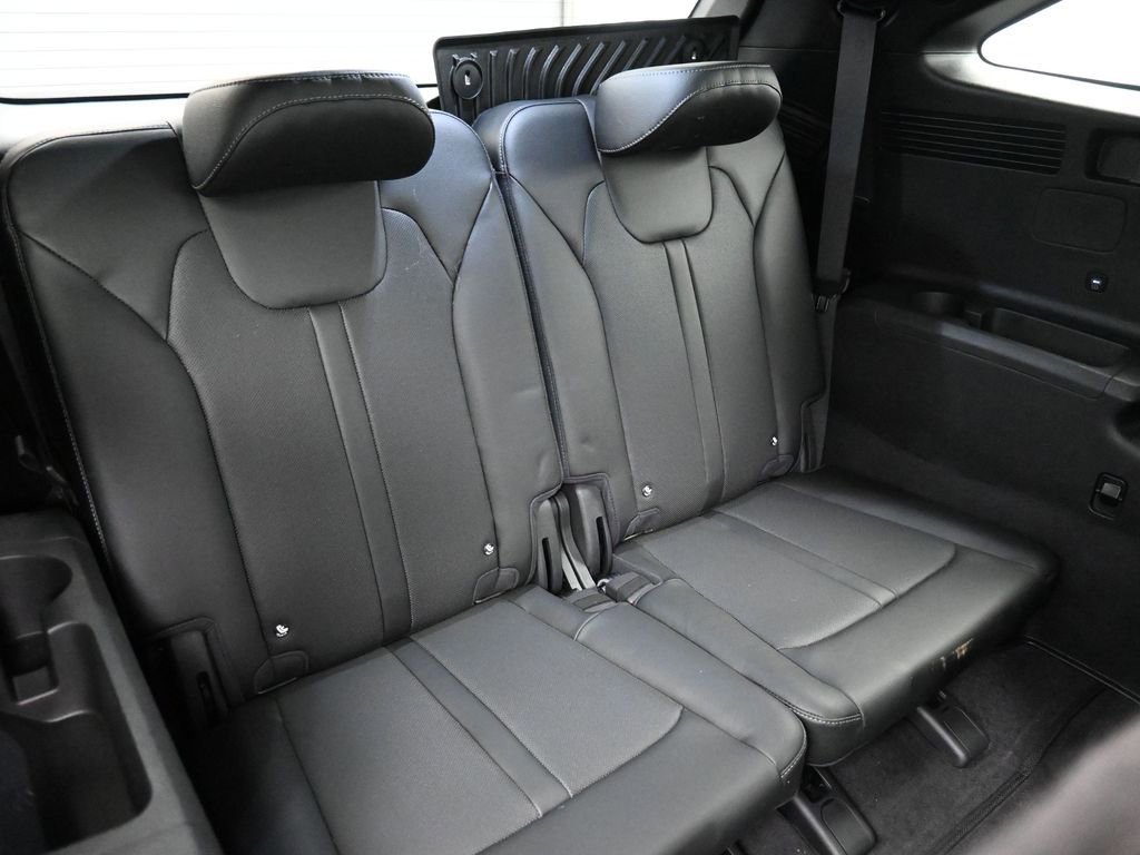 Certified 2025 Kia Sorento SX Prestige image 25