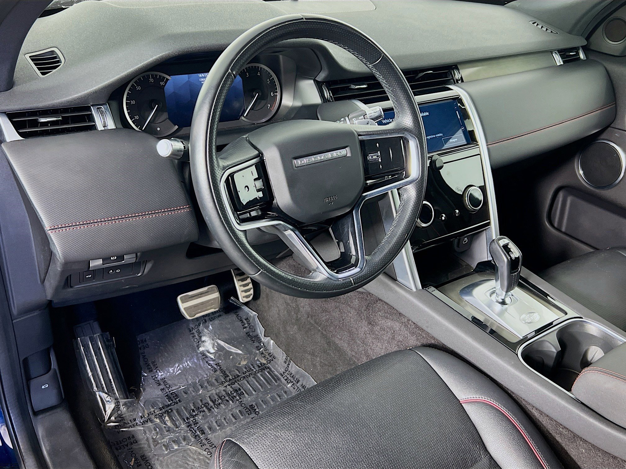 Used 2022 Land Rover Discovery Sport S R-Dynamic image 7