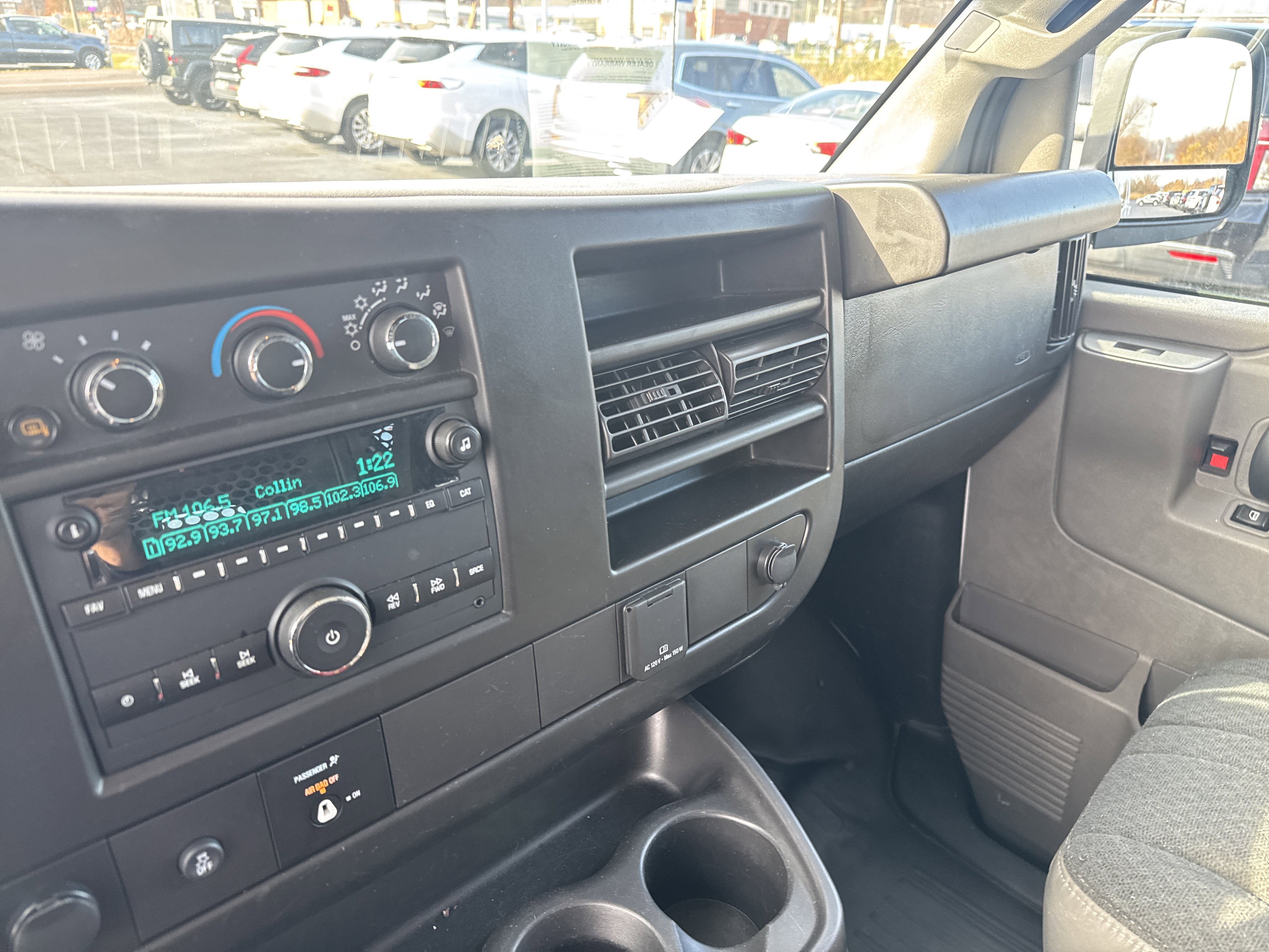 Used 2023 GMC Savana 2500 w/ Driver Convenience Package image 22