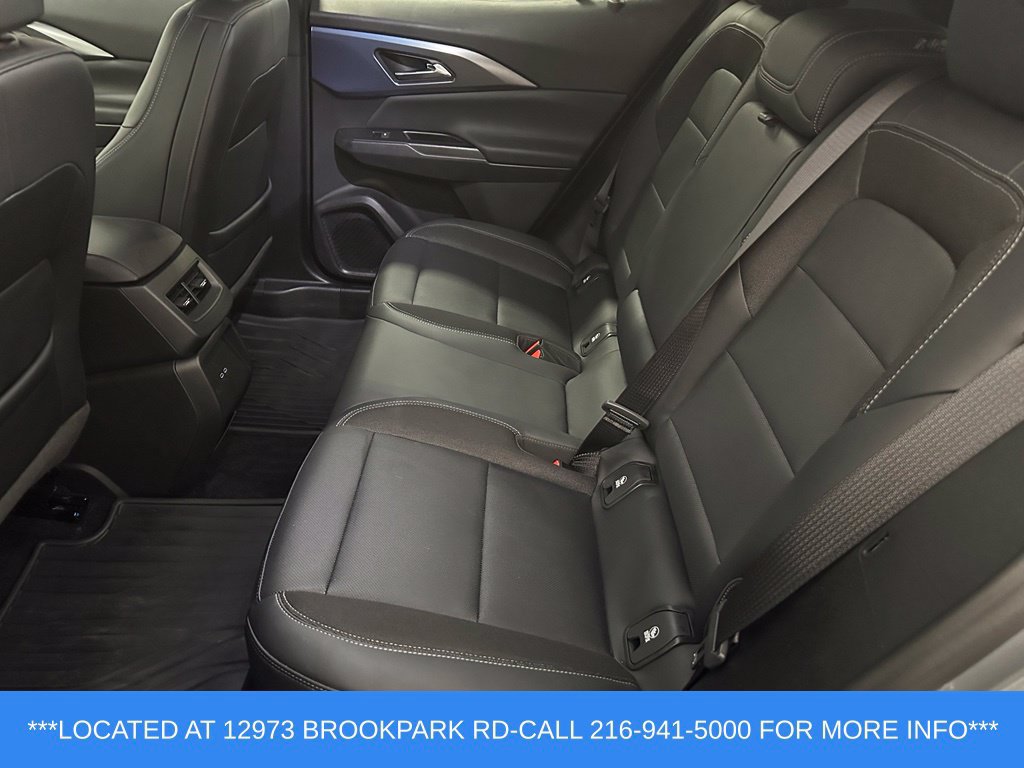 Used 2024 Chevrolet Equinox EV LT w/ LPO, All-Weather Mat Package AWD/4WD image 21