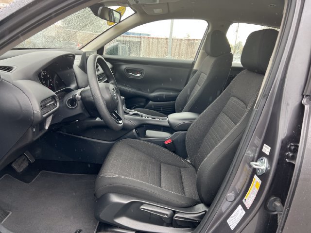 Used 2025 Honda HR-V LX image 14
