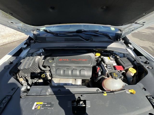 Used 2022 Jeep Compass Limited image 13