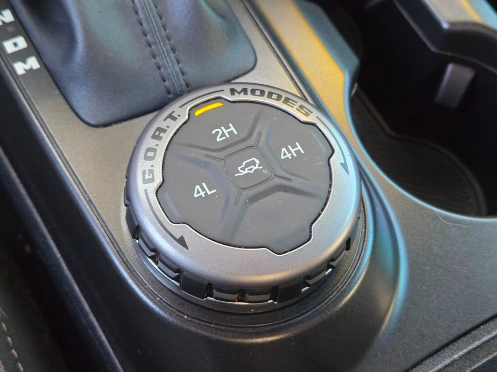 Used 2023 Ford Bronco Outer Banks image 23