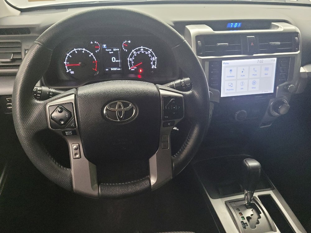 Used 2020 Toyota 4Runner SR5 image 22