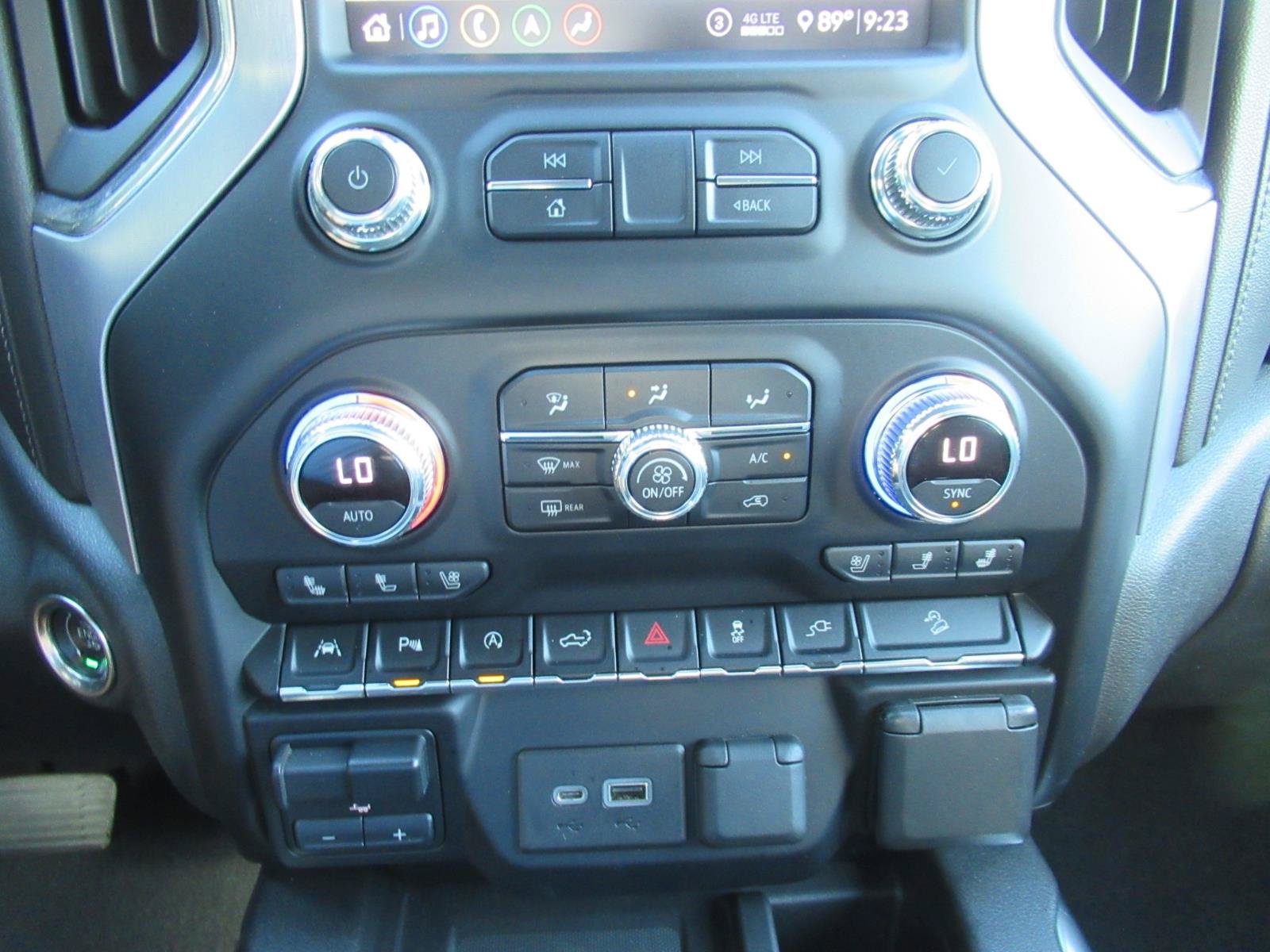 Used 2020 GMC Sierra 1500 SLT w/ SLT Premium Plus Package AWD/4WD image 27