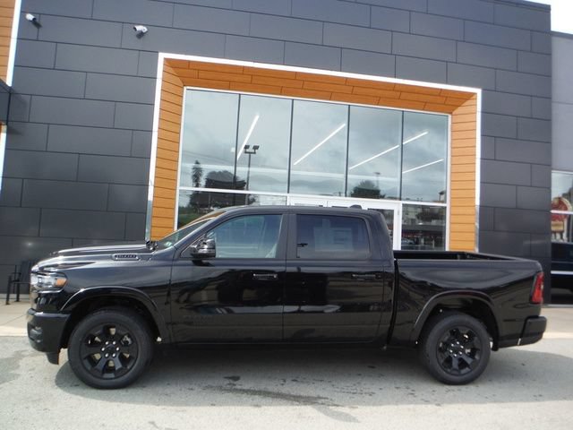 New 2027 RAM 1500 4x4 Crew Cab image 2