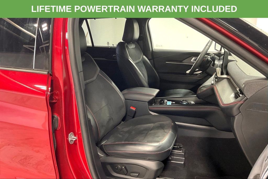 Used 2025 Ford Explorer ST AWD/4WD image 10