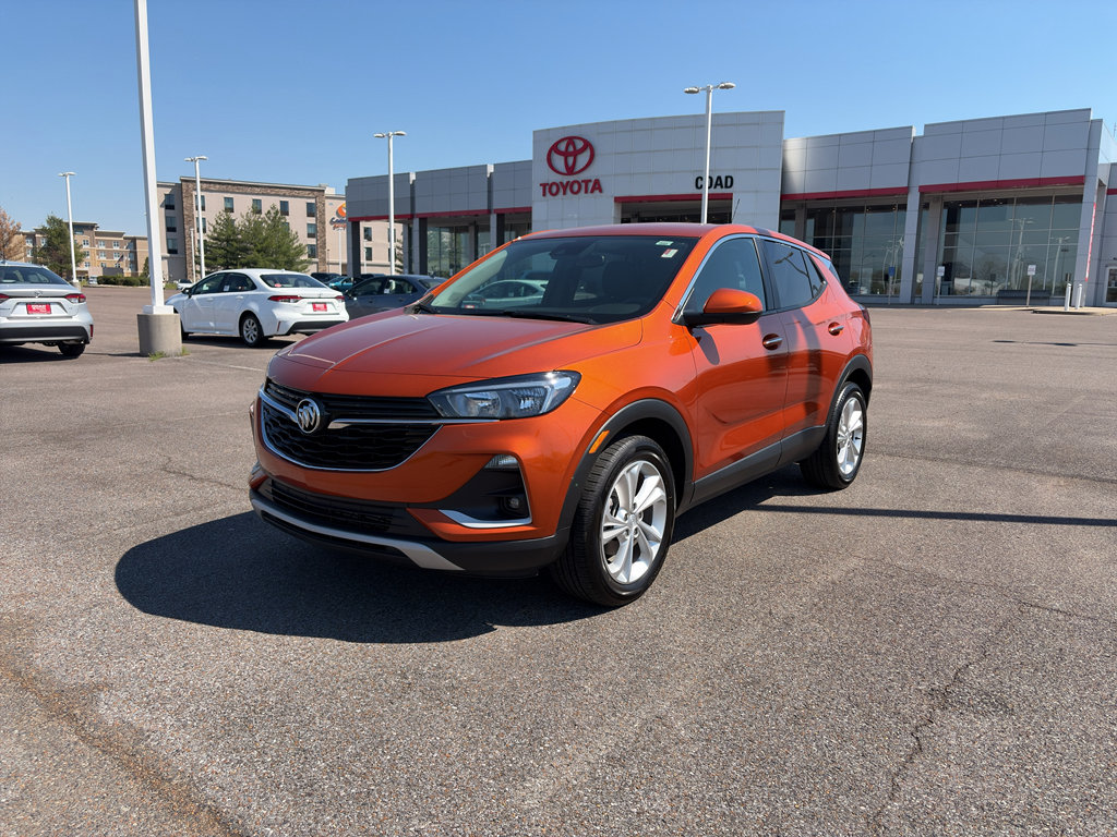 Used 2023 Buick Encore GX Preferred FWD image 1