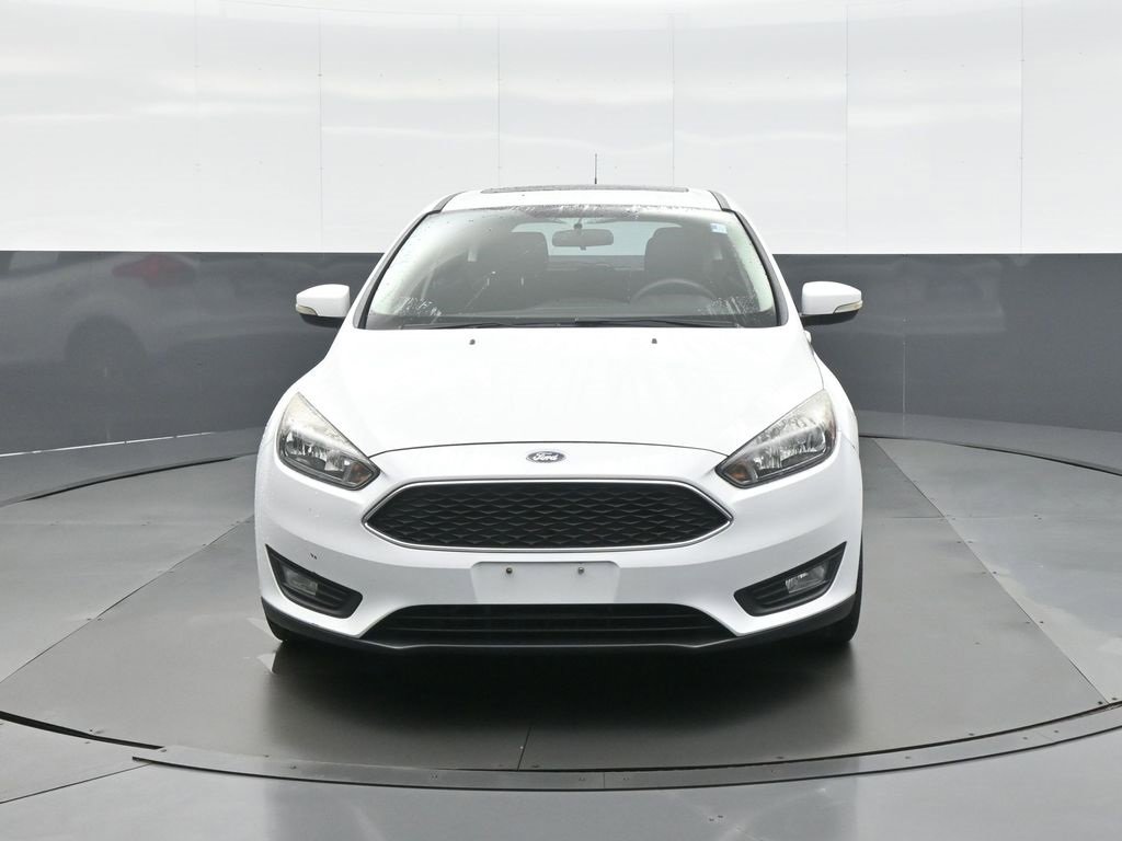 Used 2017 Ford Focus SEL image 2