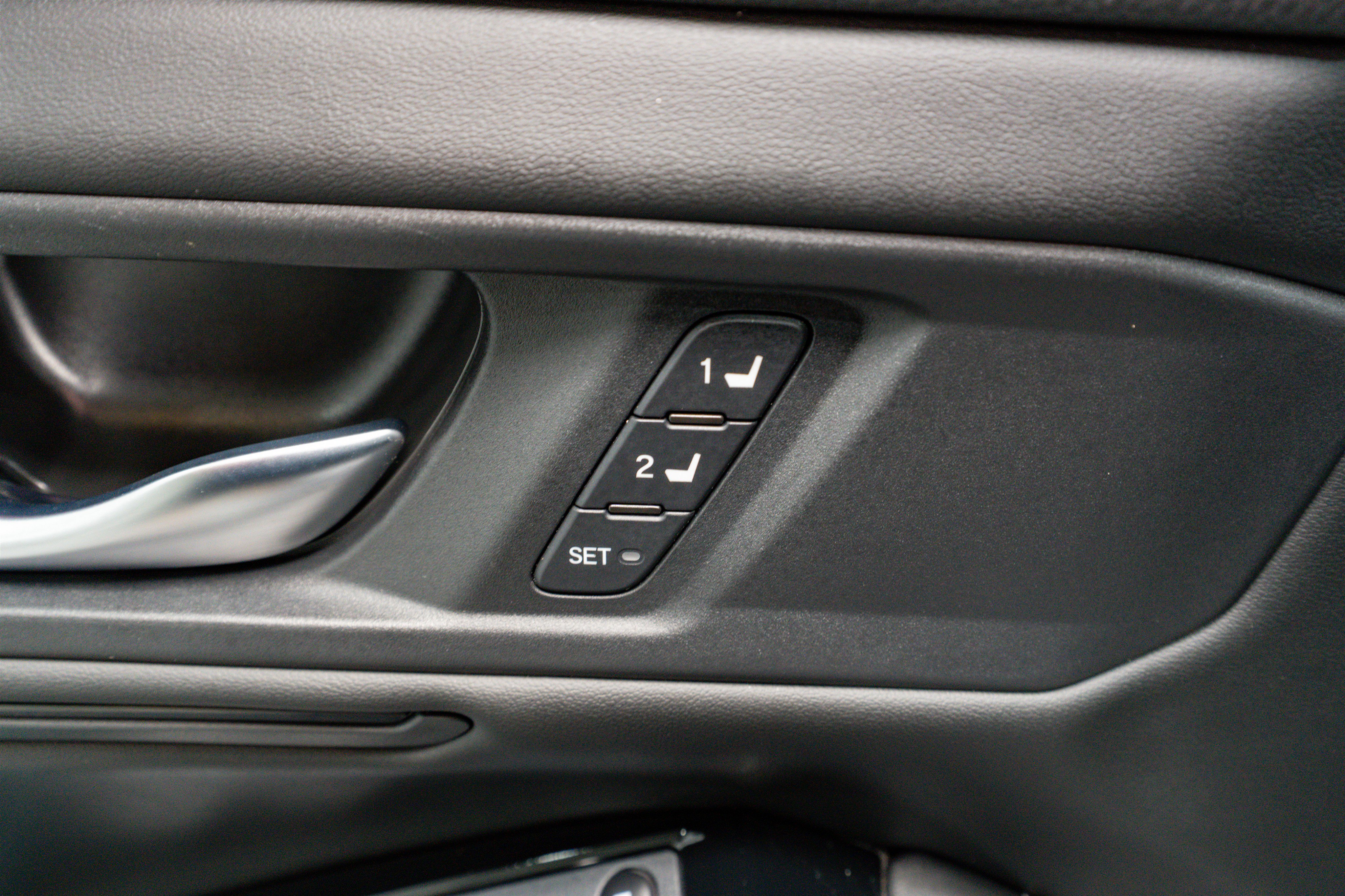 Used 2023 Honda Accord Touring image 14