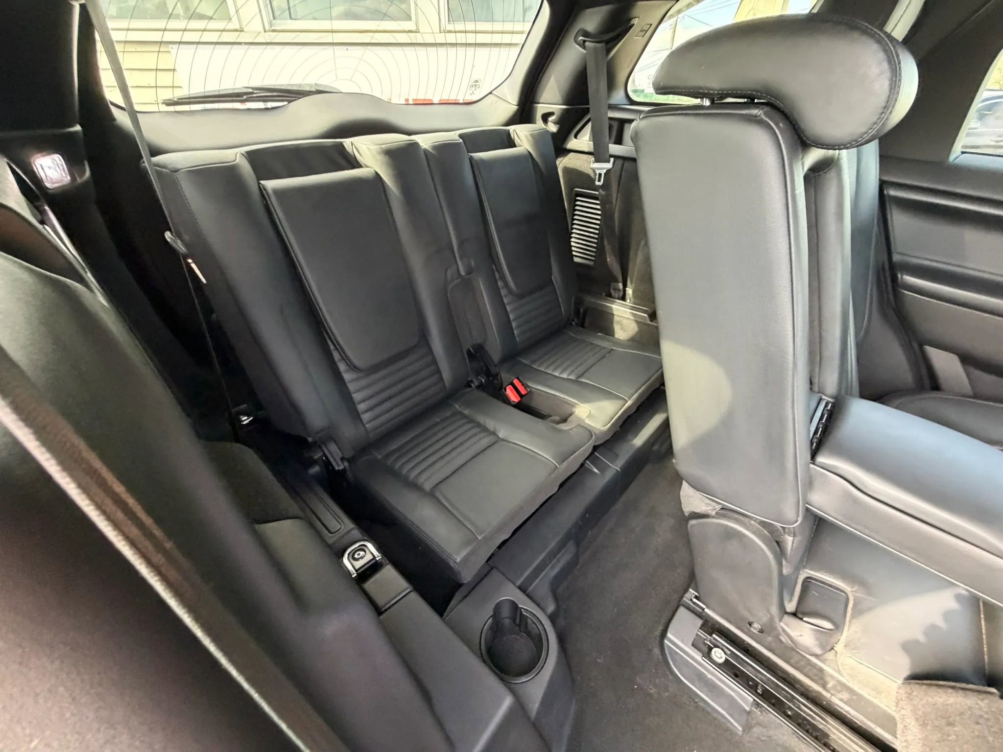 Used 2016 Land Rover Discovery Sport HSE Luxury image 44