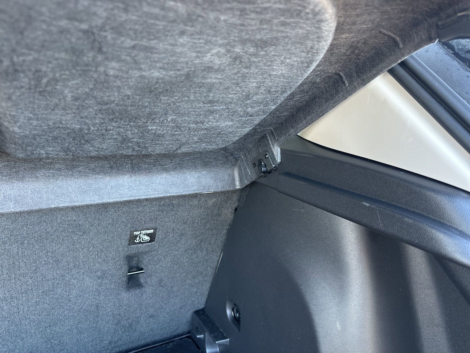 Used 2024 Buick Encore GX Avenir w/ Avenir Convenience Package image 26