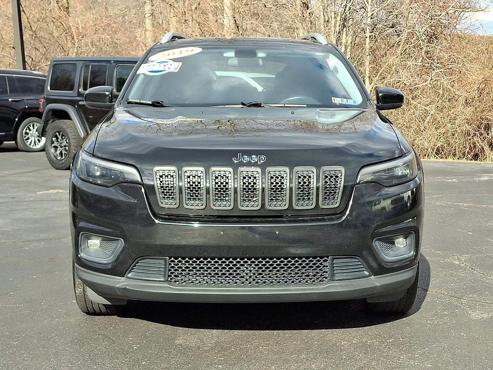 Certified 2019 Jeep Cherokee Latitude Plus image 2